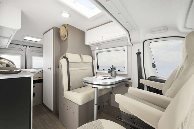 Vista Campervan van Bunk Campers